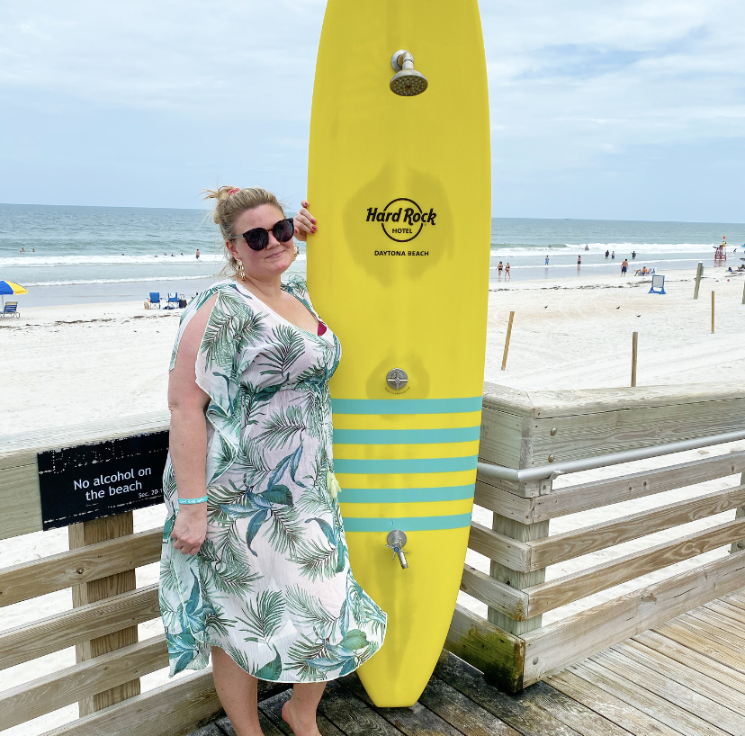 Surfboard showers Fabulously Overdressed